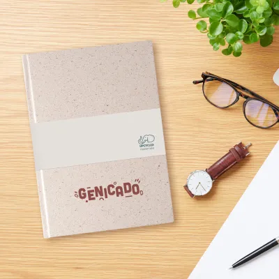 Carnet A5 avec couverture rigide en matières recyclées