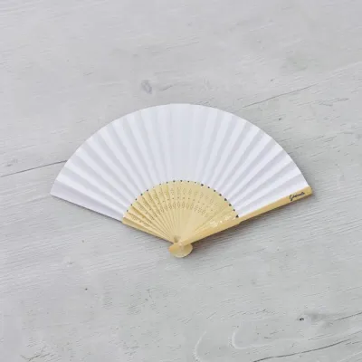 Éventail bambou et papier