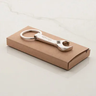 Porte-clés décapsuleur clé à molette