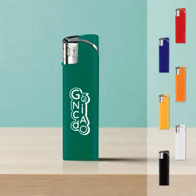 Briquet électronique rechargeable avec capot en métal