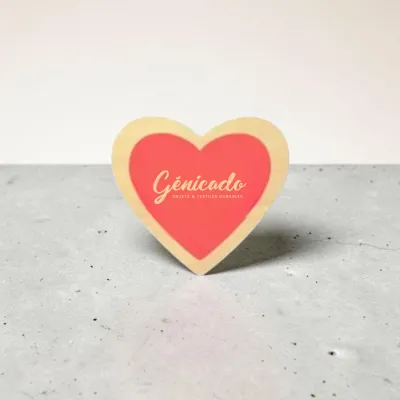 Sticker personnalisé en forme de coeur made in France