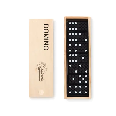 Jeu de domino dans une boite en bois