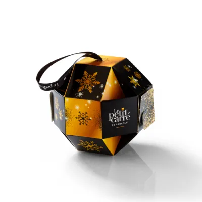 Boule de Noël avec carrés de chocolat