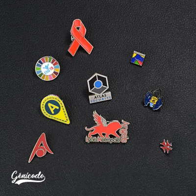 Pin's promotionnel 5 dimensions