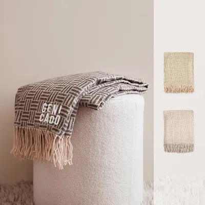 Plaid tissé en jacquard motif écossais
