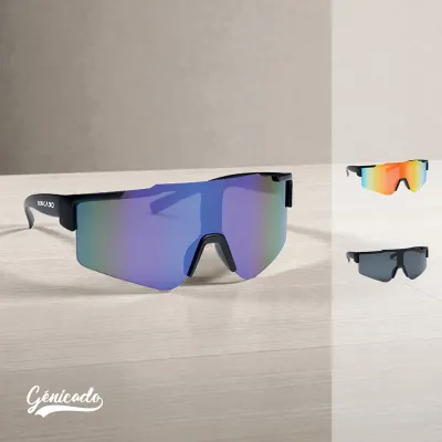 Lunettes de sport avec verres miroirs