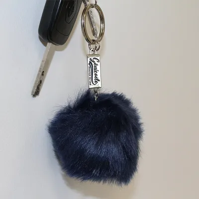 Porte-clés original pompon imitation fourrure