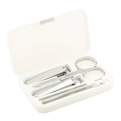Set manucure 5 pièces acier ino étui en plastique ABS recyclé