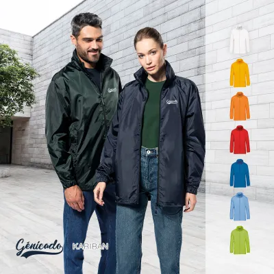 Coupe-vent à capuche 70gr/m2