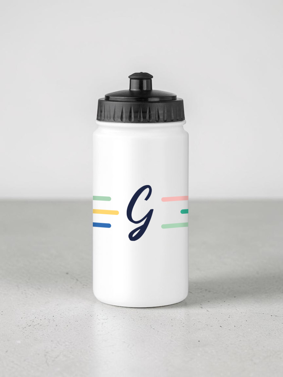 Gourde personnalisable en plastique sans BPA 500 ml en situation