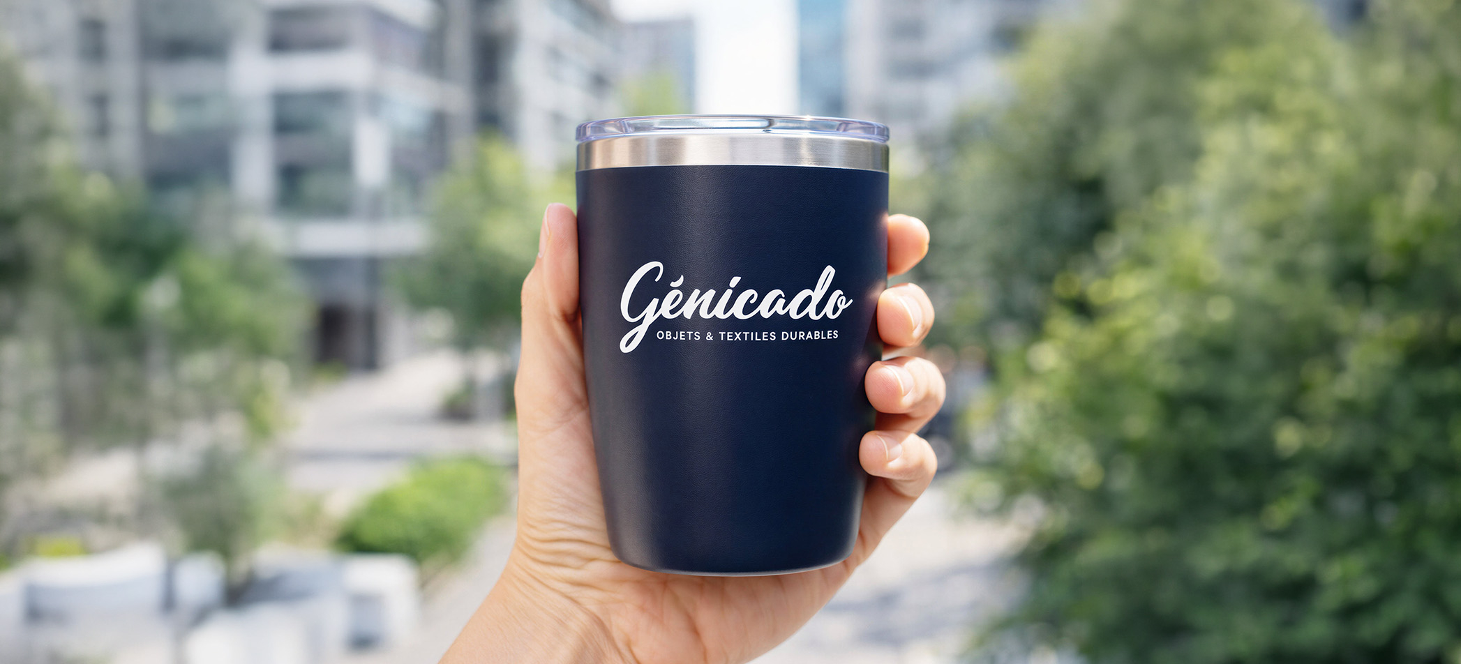 Le mug isotherme personnalisable pour transporter son café maison