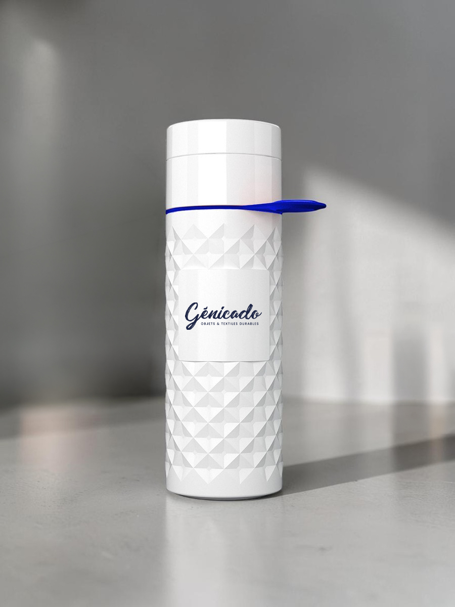Bouteille d'eau réutilisable en BIO HDPE