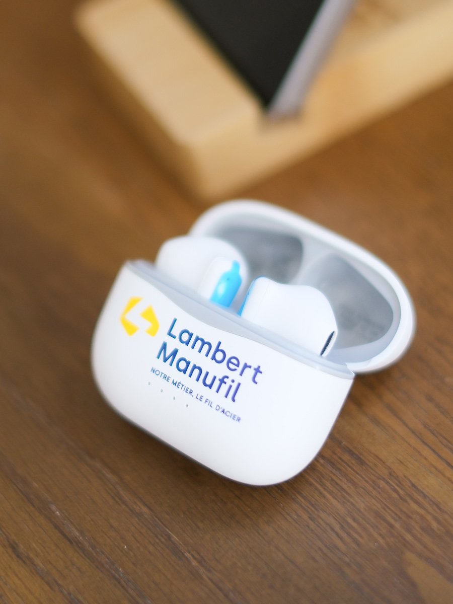 Anne, Responsable marketing et communication - LAMBERT MANUFIL